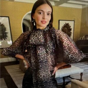 Elegant sheer Leopard Print Blouse